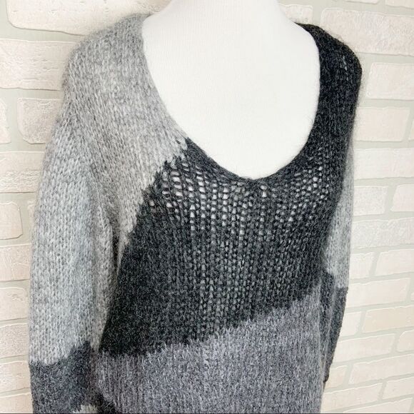 Eileen Fisher Mohair Cashmere Colorblock Sweater V3 - Picture 3 of 9